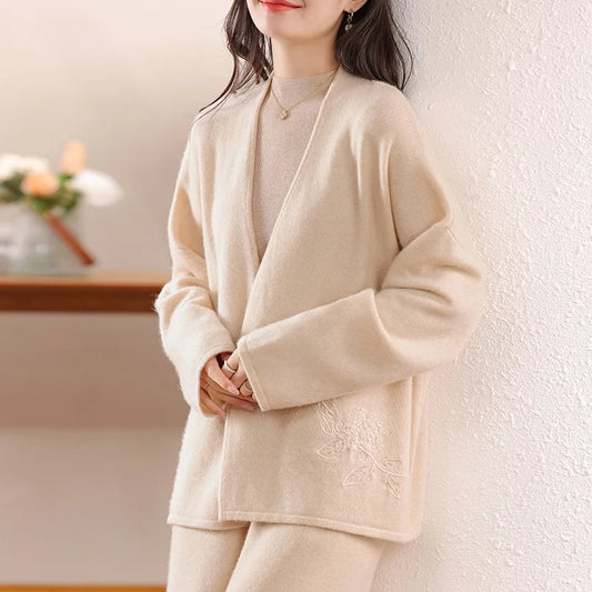100% Merino Wool Embroidered Cardigan - Floral V-Neck, Autumn/Winter 2024
