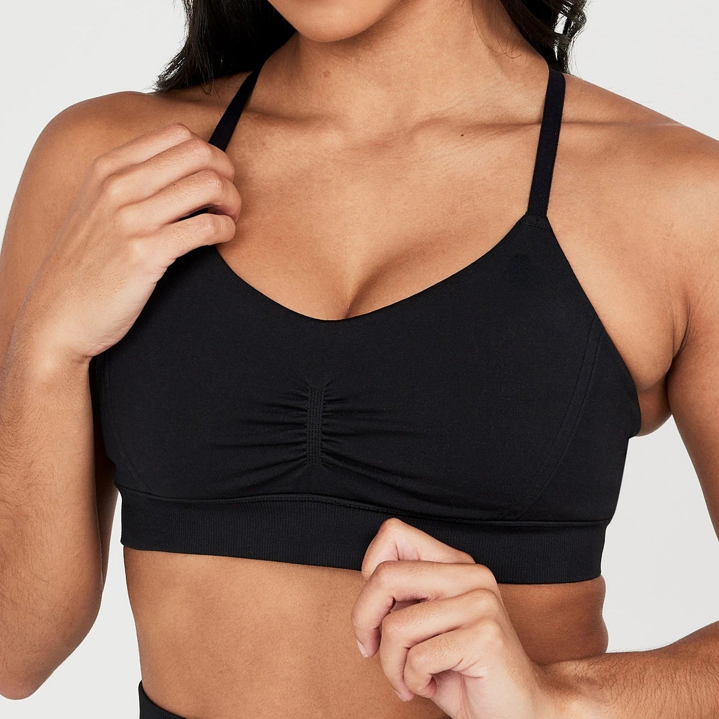 Seamless Cross-Back Sports Bra - Adjustable Strap, Workout Ready