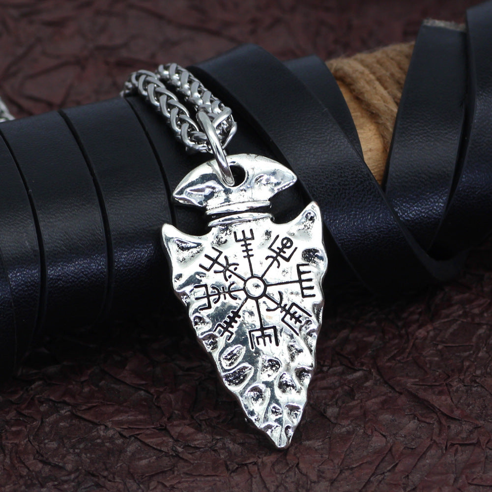 Fashion Simple Alloy Compass Pendant Necklace