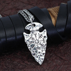 Fashion Simple Alloy Compass Pendant Necklace