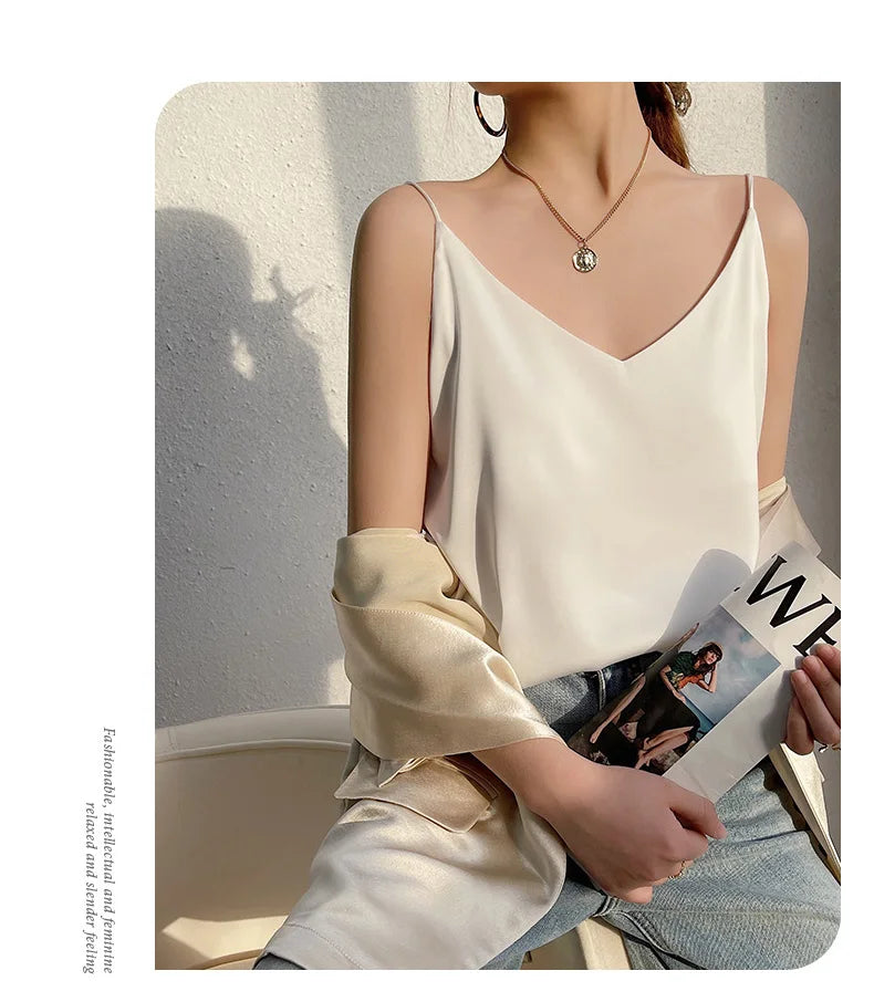 Real Silk V-Neck Sleeveless Top - Black/White, Spring 2023