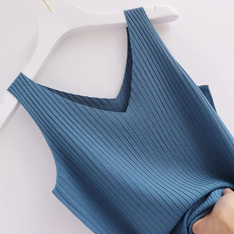 Knitted Sleeveless V-Neck Tank Top - Slim Fit, Khaki